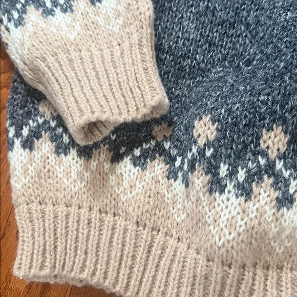 Retro New England Style Fair Isle Sweater - Picture 7 of 11